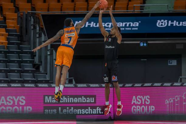 来详细分析 来详细分析