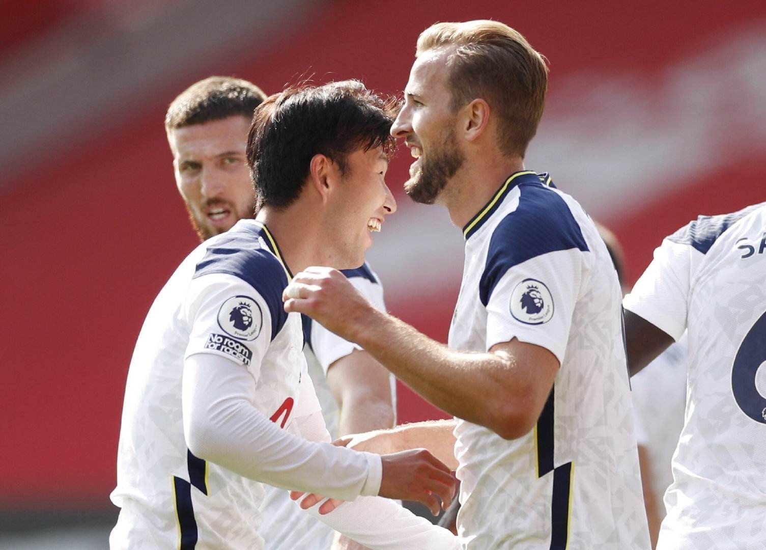 篮球比赛中 篮球比赛中