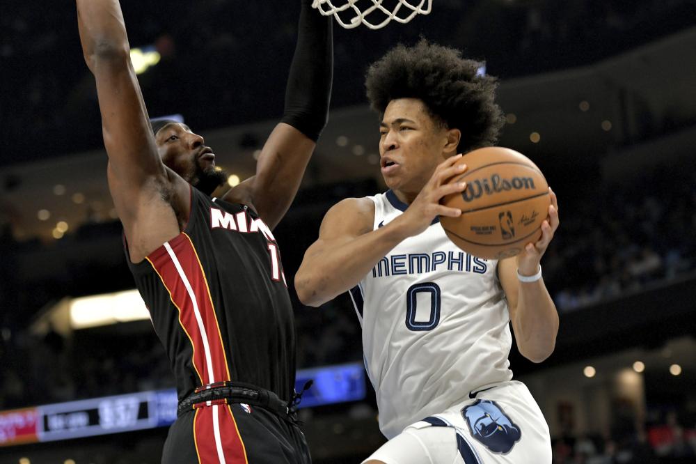 教费内巴切 教费内巴切