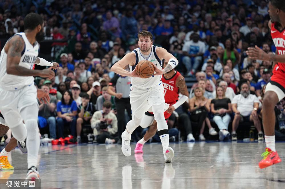 昔日比赛中 昔日比赛中