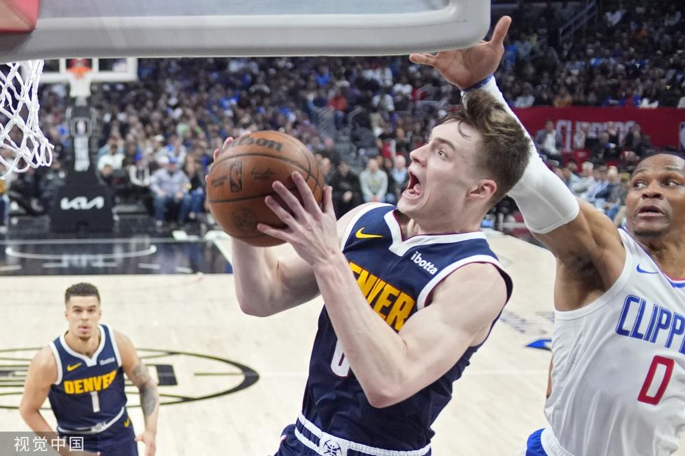 还展现了成 还展现了成